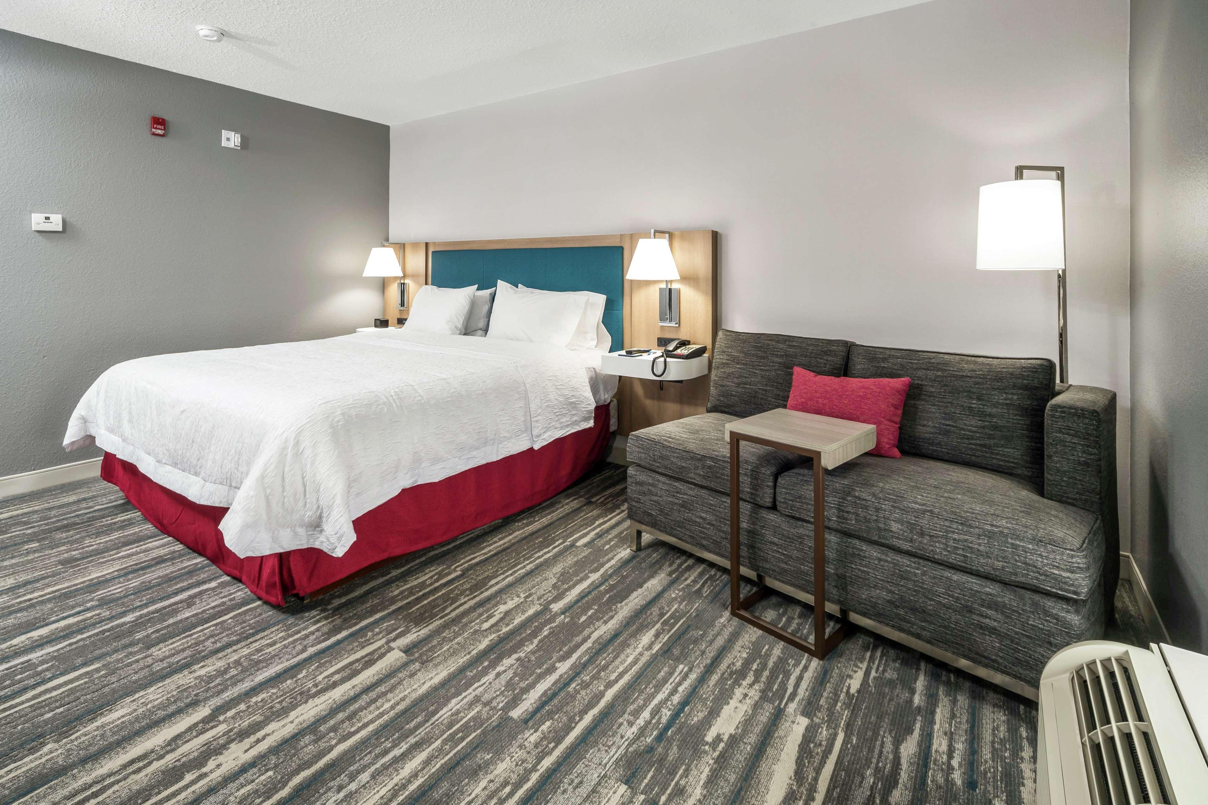Hampton Inn Wilson Downtown Esterno foto