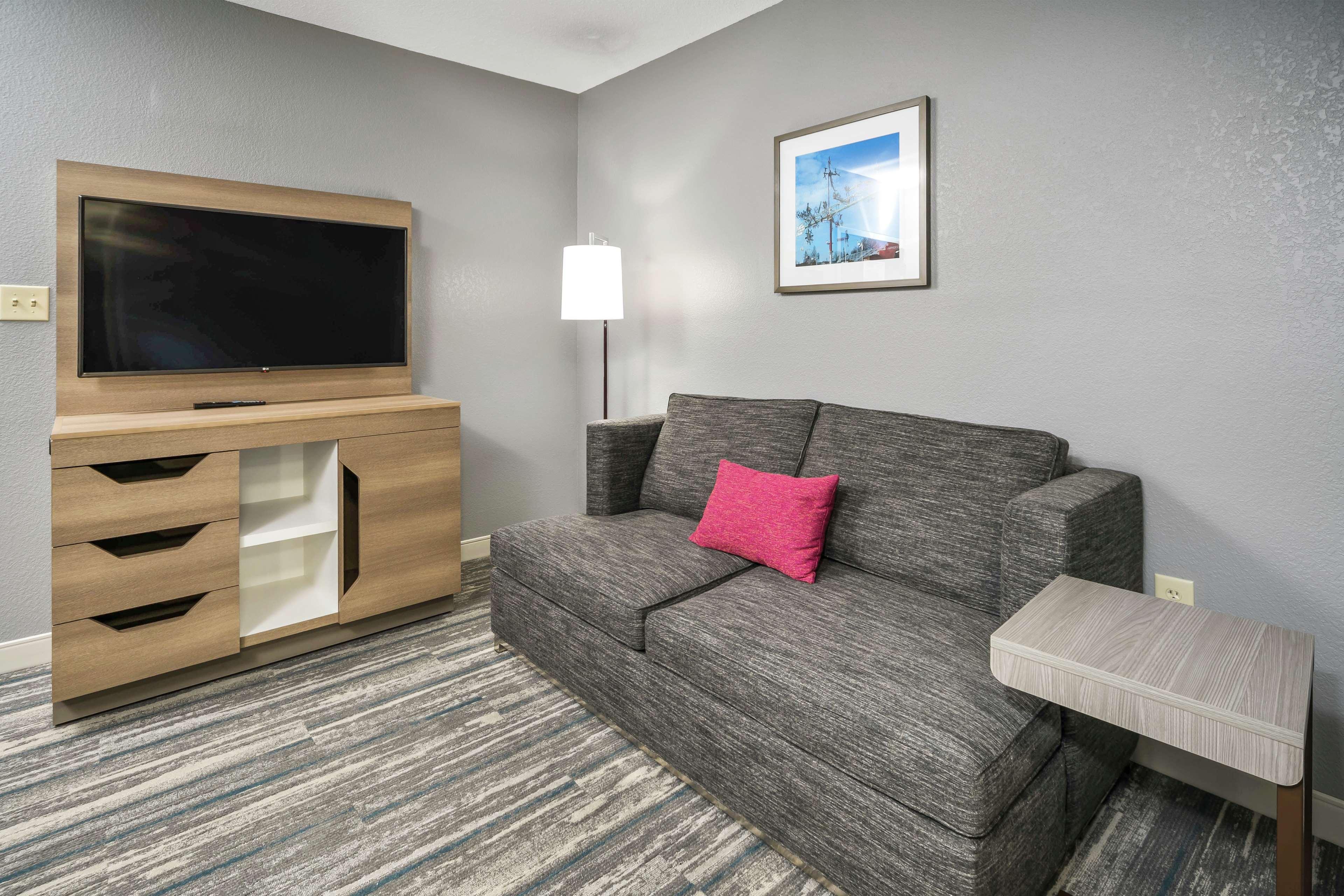 Hampton Inn Wilson Downtown Esterno foto