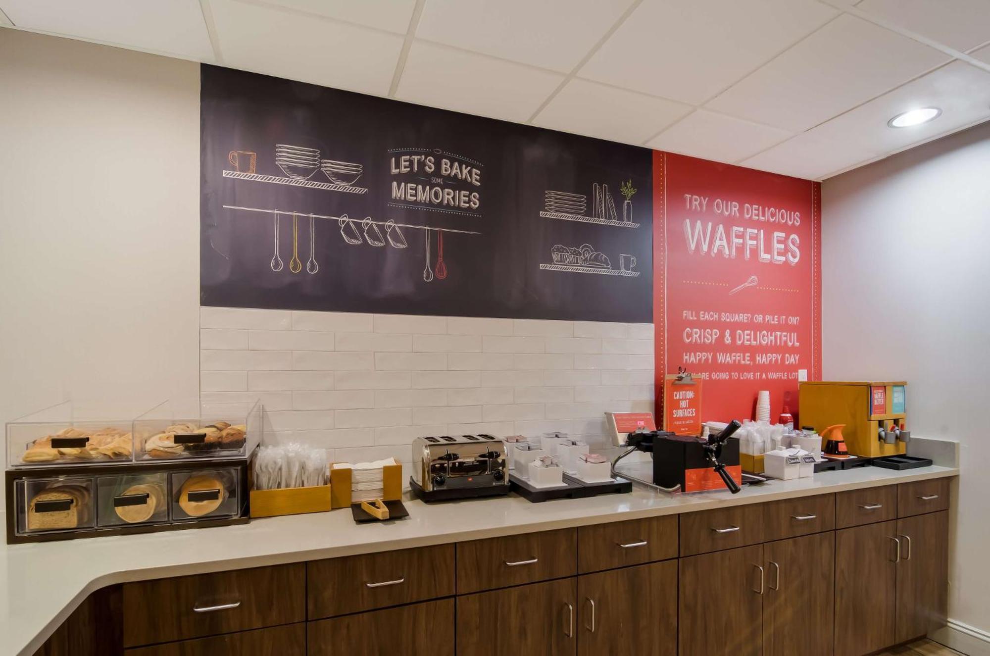 Hampton Inn Wilson Downtown Esterno foto